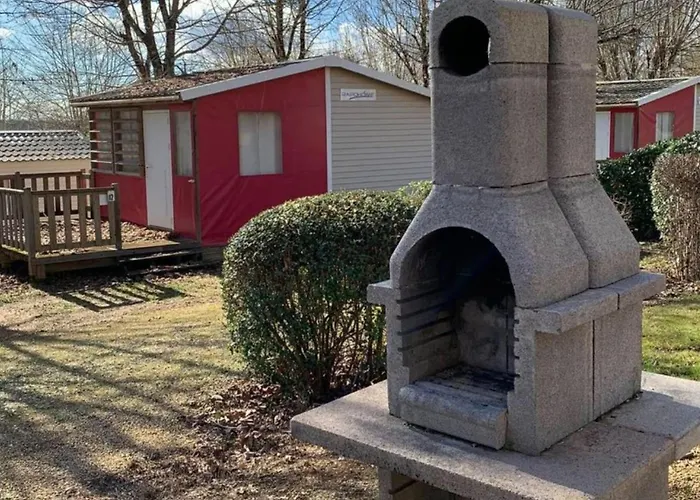 Mobil-home 3 Avec Terrasse A - Api-1-52-281 Kemp Limeuil